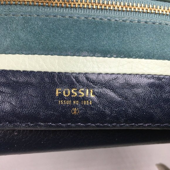 Fossil Green and Blue Leather Checkbook Card ID Clutch Wallet  (Monogram MLC) - Picture 12 of 12